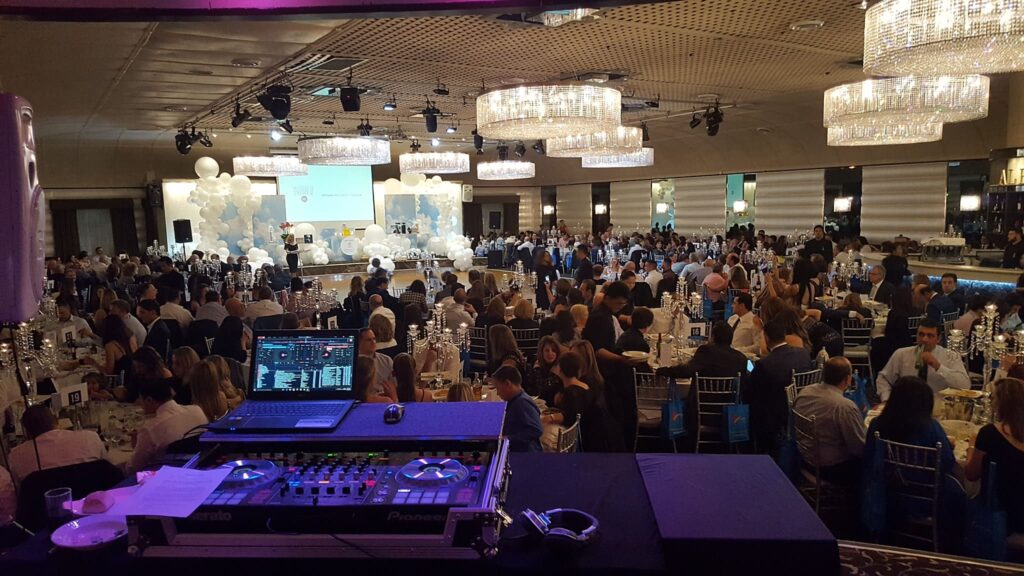 Corporate-Events-Cruises_0010